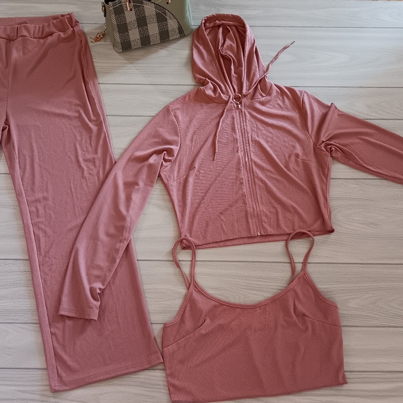 Plus Size Casual Solid Color Plus Size Pit Vest Jacket Pants Three-Piece Set - Picture 2 of 16